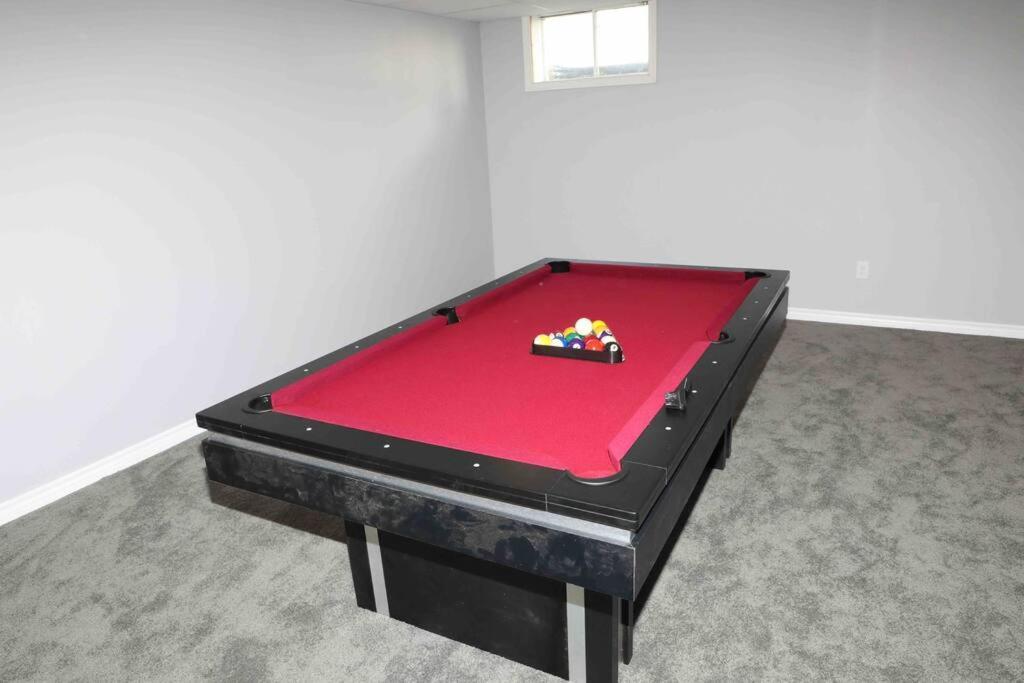 Bowmanville Event Place エクステリア 写真