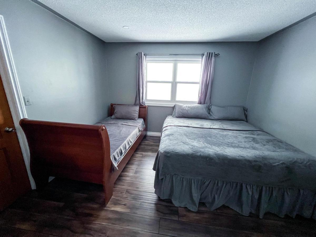 Bowmanville Event Place エクステリア 写真