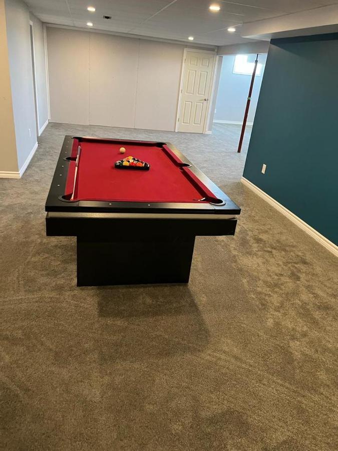 Bowmanville Event Place エクステリア 写真